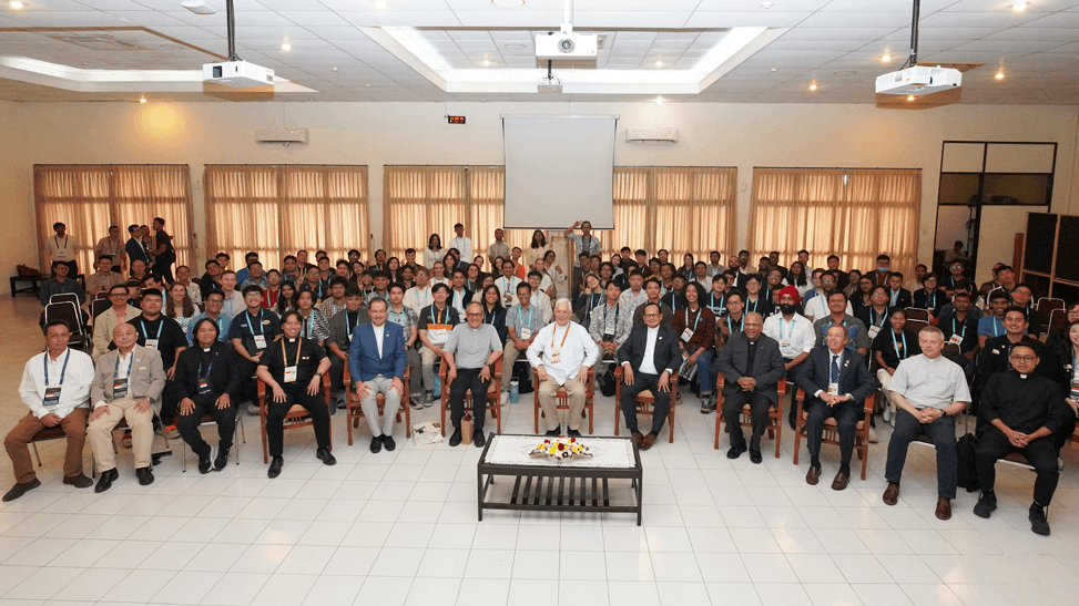 Youth Wing Bersama Pater General - Arturo Sosa